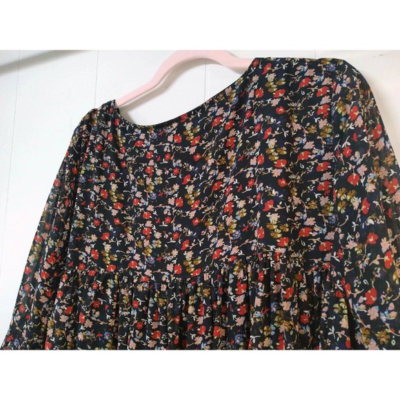 Gabrielle WM 44 (US XL 16) Black Floral Trapeze Dress Drop Bishop Sleeve V-Neck - Picture 5 of 6